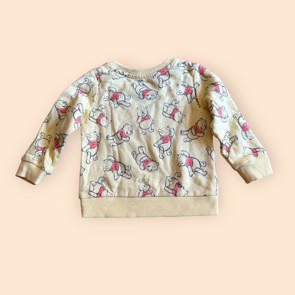 NWOT Disney Baby Pale Yellow All Over Winnie The Pooh Print Crewneck Sweatshirt - Picture 2 of 7